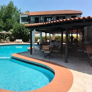 Aparthotel Eden, Afytos
