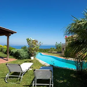 Villa Hidden Gems #feelslikehome, Afytos